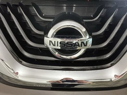 Used 2018 Nissan Murano SL w/ Moonroof Package AWD/4WD image 8
