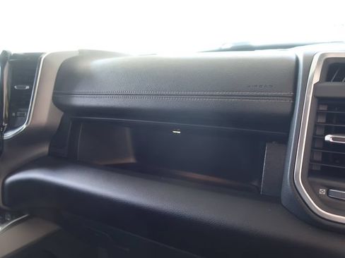Used 2022 RAM 2500 Laramie AWD/4WD image 43