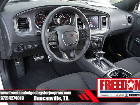 New 2023 Dodge Charger Scat Pack w/ Harman/Kardon Audio Group image 10