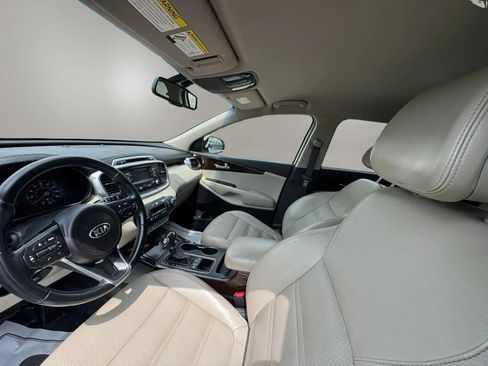 Used 2016 Kia Sorento EX FWD image 12