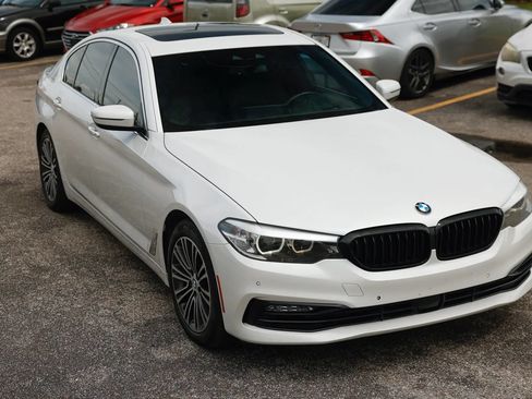 Used 2018 BMW 530i xDrive AWD/4WD image 8