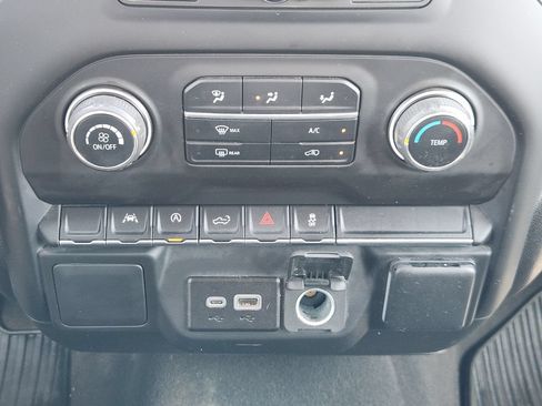 Used 2024 Chevrolet Silverado 1500 Custom AWD/4WD image 19