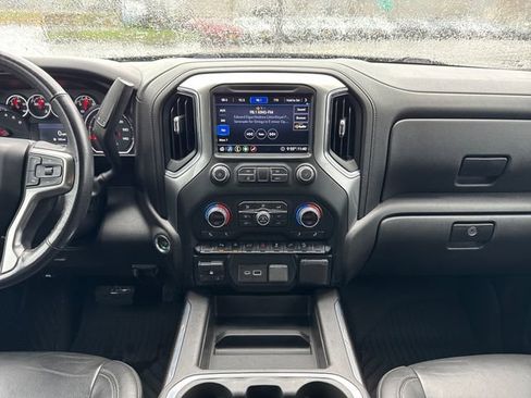 Used 2020 Chevrolet Silverado 1500 LT Trail Boss image 24