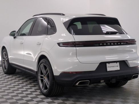 New 2026 Porsche Cayenne AWD/4WD image 3