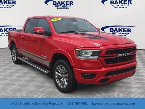Used 2022 RAM 1500 Laramie AWD/4WD image 1