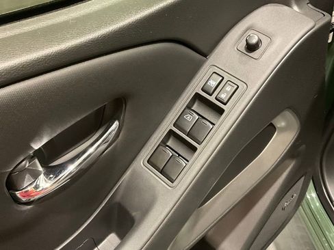 Used 2023 Nissan Frontier SV w/ SV Premium Package image 7