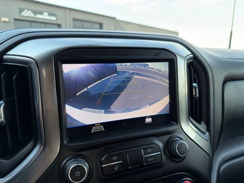 Used 2023 Chevrolet Silverado 2500 LT AWD/4WD image 20