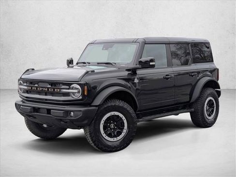 Used 2024 Ford Bronco Outer Banks w/ Sasquatch Package image 1