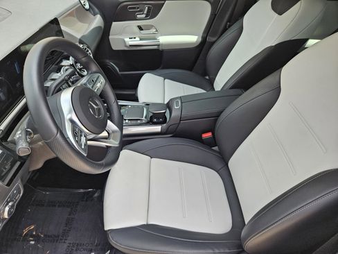 Certified 2021 Mercedes-Benz GLA 45 AMG 4MATIC image 5