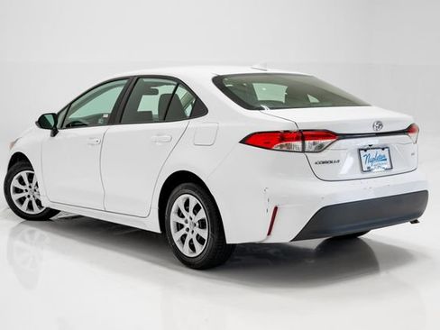 Used 2024 Toyota Corolla LE FWD image 27