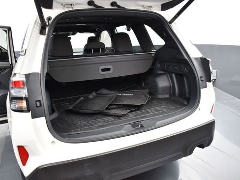 Certified 2025 Subaru Forester Premium w/ Convenience Package #1 image 26