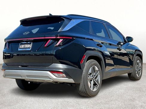 Used 2025 Hyundai Tucson SEL image 2