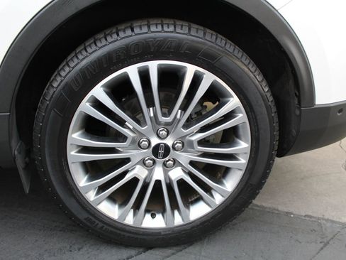 Used 2016 Lincoln MKX Reserve w/ Technology Package AWD/4WD image 37