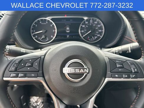 Used 2025 Nissan Sentra SR image 18
