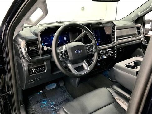 Used 2025 Ford F350 Lariat w/ Camper Package AWD/4WD image 15