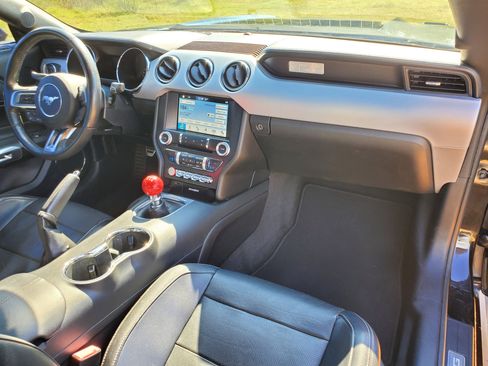 Used 2017 Ford Mustang GT Premium w/ Equipment Group 401A image 37