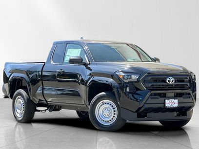 New 2025 Toyota Tacoma SR