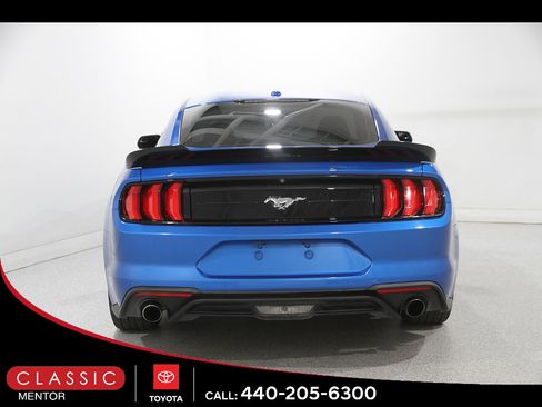 Used 2019 Ford Mustang Coupe w/ Equipment Group 101A RWD image 18