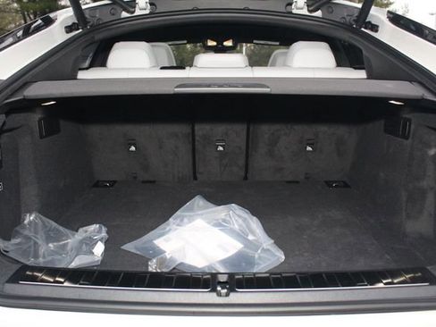 New 2026 BMW X6 xDrive40i w/ Climate Comfort Package image 7