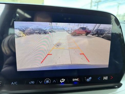 New 2026 Chevrolet Traverse LT w/ Midnight/Sport Edition image 18