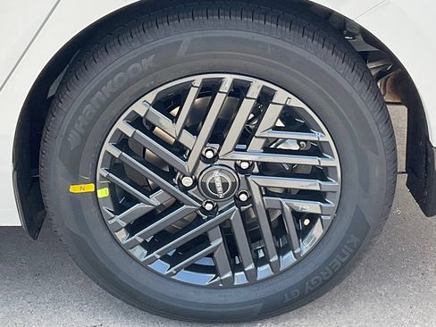 New 2026 Nissan Sentra SV w/ Floor Mat Package FWD image 7