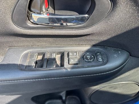 Used 2021 Honda HR-V Sport image 16