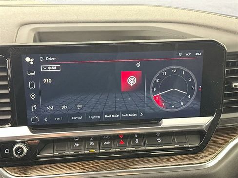 Used 2023 GMC Sierra 1500 Elevation image 12