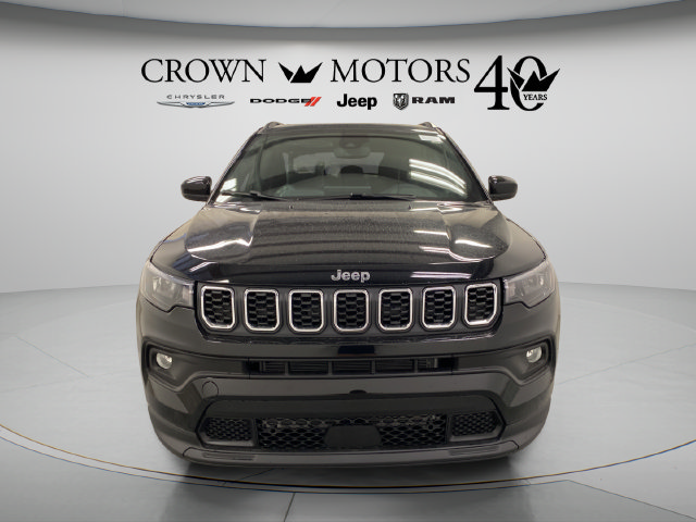 Used 2026 Jeep Compass Latitude AWD/4WD image 10