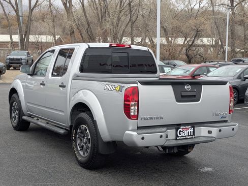 Used 2019 Nissan Frontier PRO-4X image 8