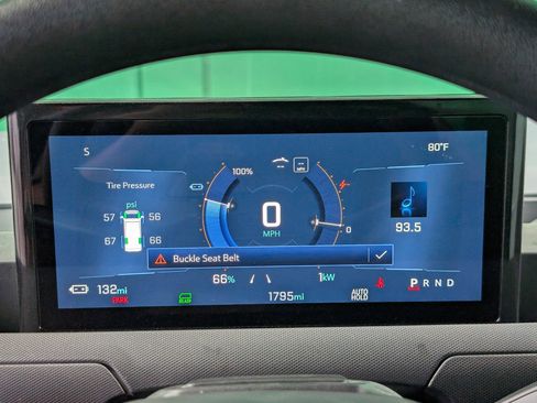 Used 2025 Chevrolet Brightdrop 400 image 24