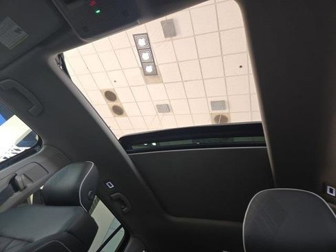 New 2025 Volkswagen Atlas SEL Premium R-Line image 23