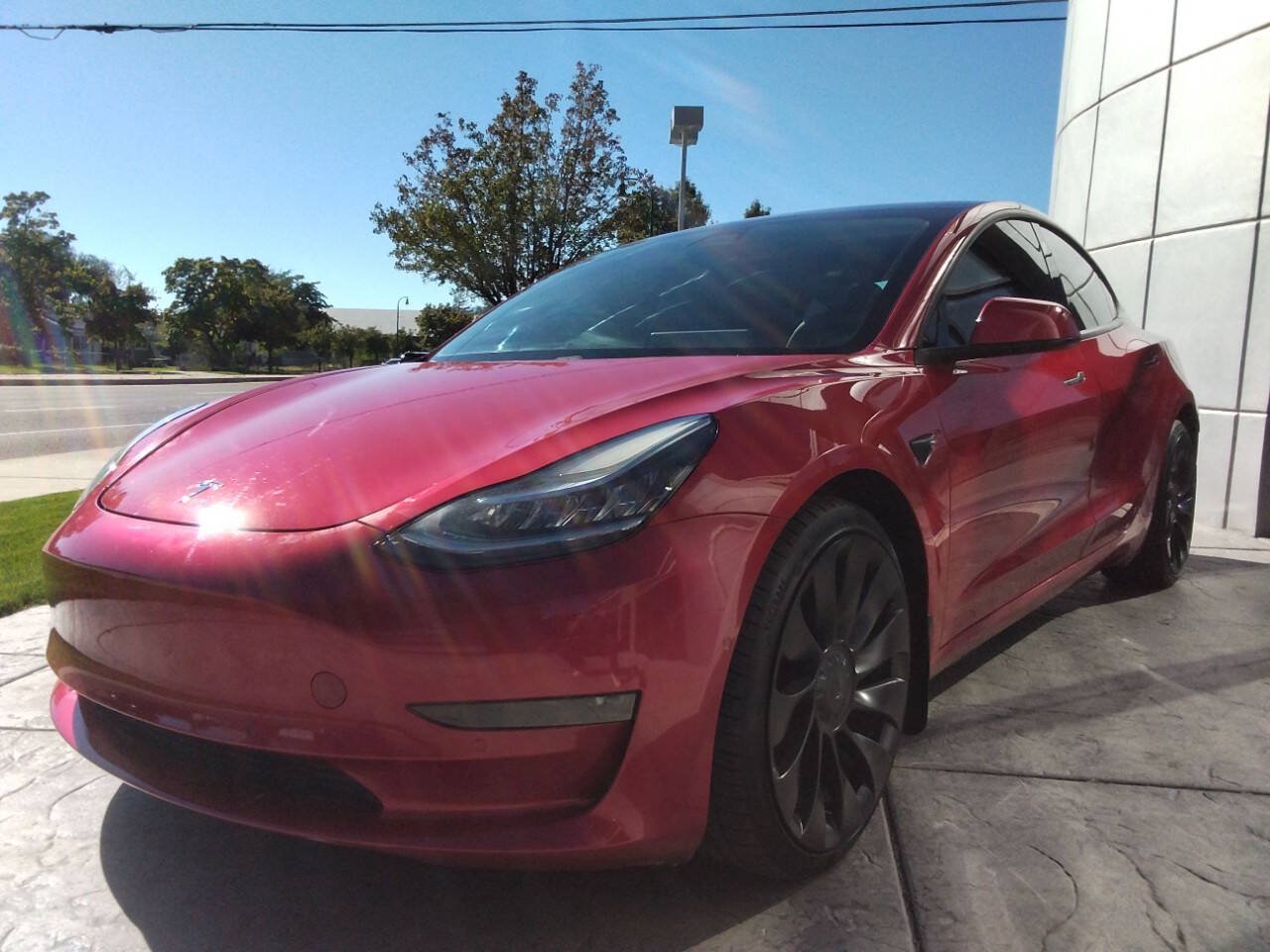 Used 2020 Tesla Model 3 Long Range AWD/4WD image 3