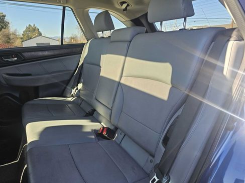 Used 2019 Subaru Outback 2.5i Limited image 29
