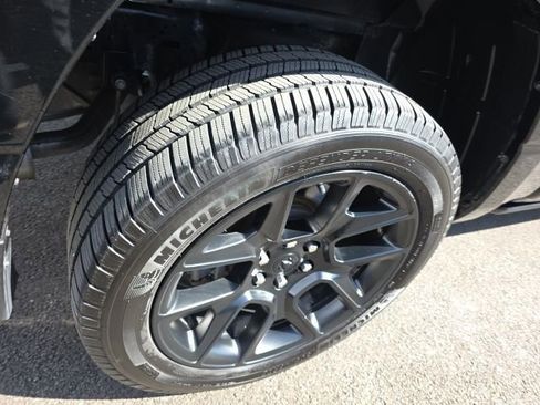 Used 2023 RAM 1500 Laramie image 29