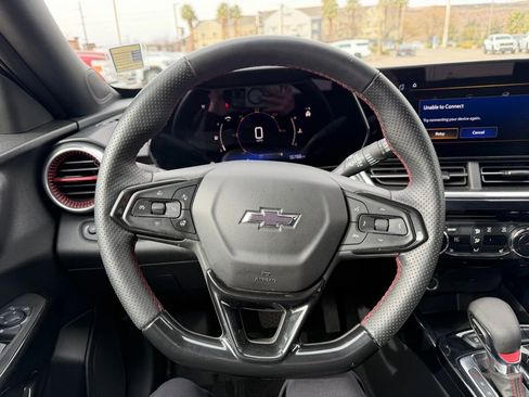 Used 2024 Chevrolet Trax RS w/ Driver Confidence Package image 12