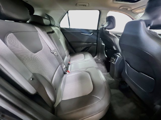 Used 2024 Kia Niro EX Touring FWD image 29