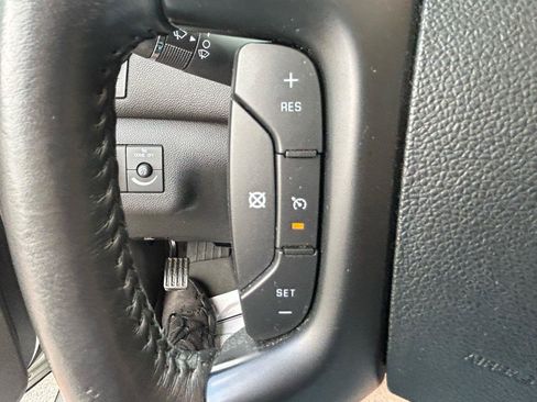 Used 2009 Buick Enclave CXL w/ Entertainment Package #3 AWD/4WD image 21