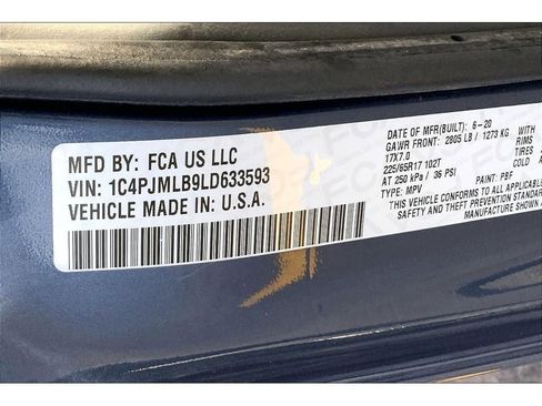 Used 2020 Jeep Cherokee Latitude Plus w/ Cold Weather Group image 34