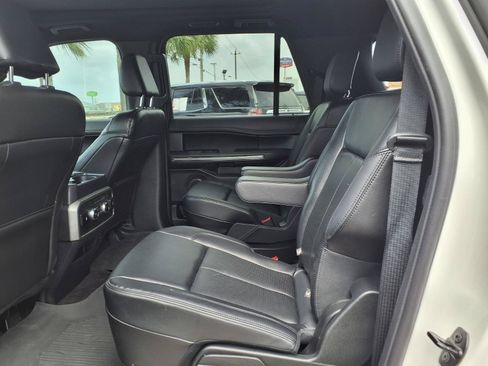 Used 2021 Ford Expedition Max XLT RWD image 24