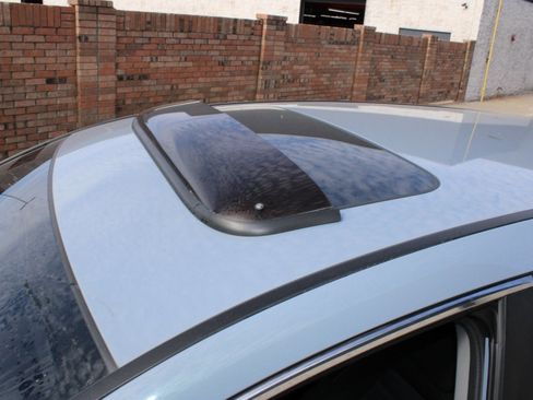 Used 2022 Honda CR-V EX image 4