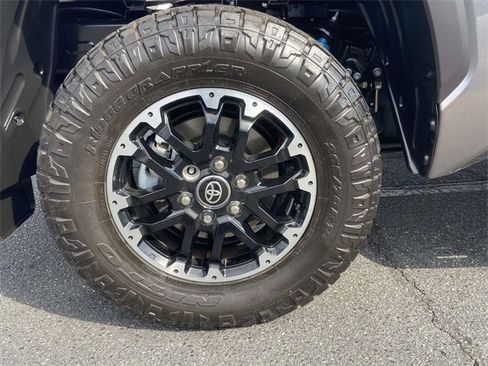 Used 2025 Toyota Tundra SR5 w/ TRD Off-Road Package image 7