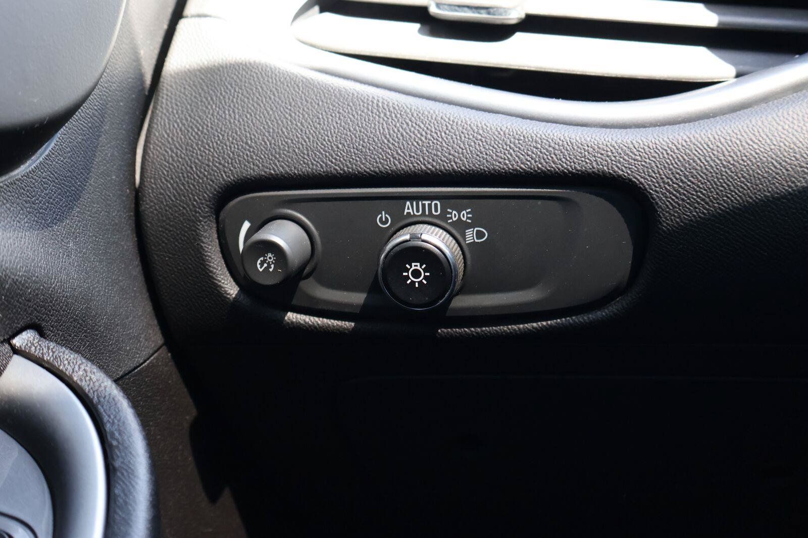 Used 2023 Chevrolet Malibu LT FWD image 17