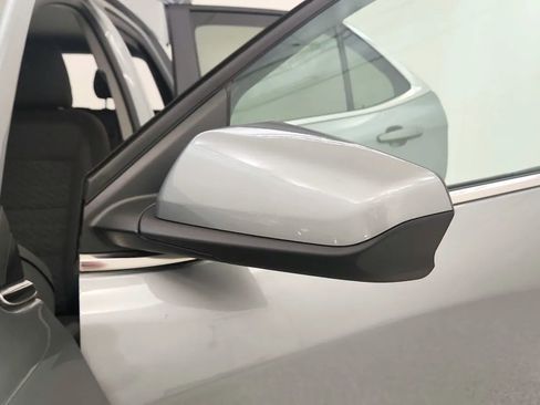 Used 2024 Chevrolet Equinox LT w/ LPO, Floor Liner Package image 18