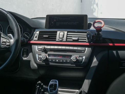 Used 2014 BMW 335i Sedan RWD image 12