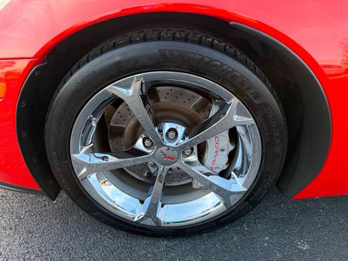 Used 2011 Chevrolet Corvette Grand Sport w/ Preferred Equipment Group image 21