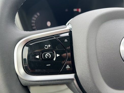 New 2026 Volvo XC60 B5 Plus w/ Protection Package Premier image 27