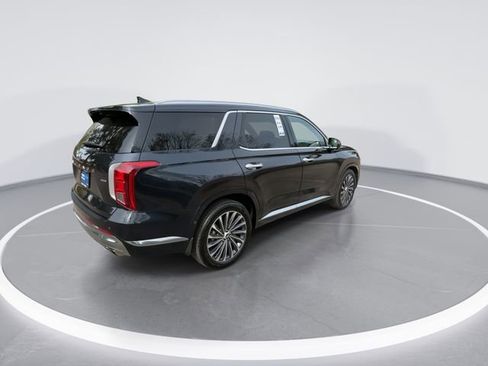 Used 2024 Hyundai Palisade Calligraphy image 8