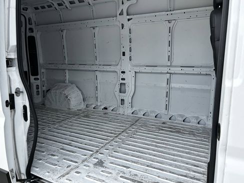 Used 2025 RAM ProMaster 2500 w/ Convenience Group FWD image 26
