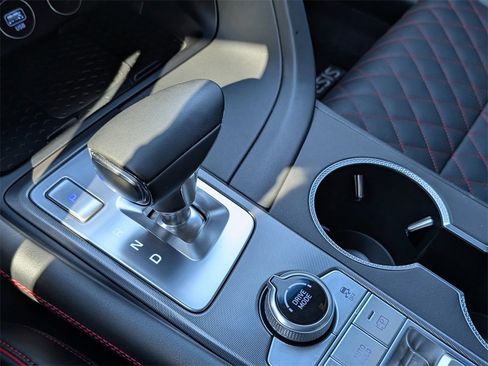 Used 2025 Genesis G70 3.3T Advanced w/ Sport Prestige Package image 24