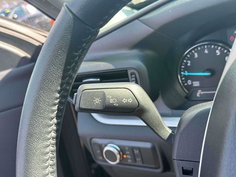 Certified 2022 Ford Explorer XLT w/ Class IV Trailer Tow Package image 25